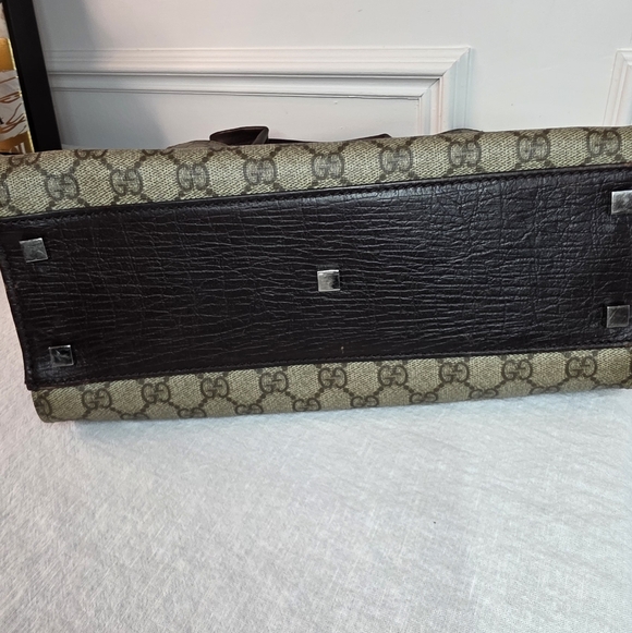 Gucci GG Supreme Monogram Tote With COA - Picture 8 of 11